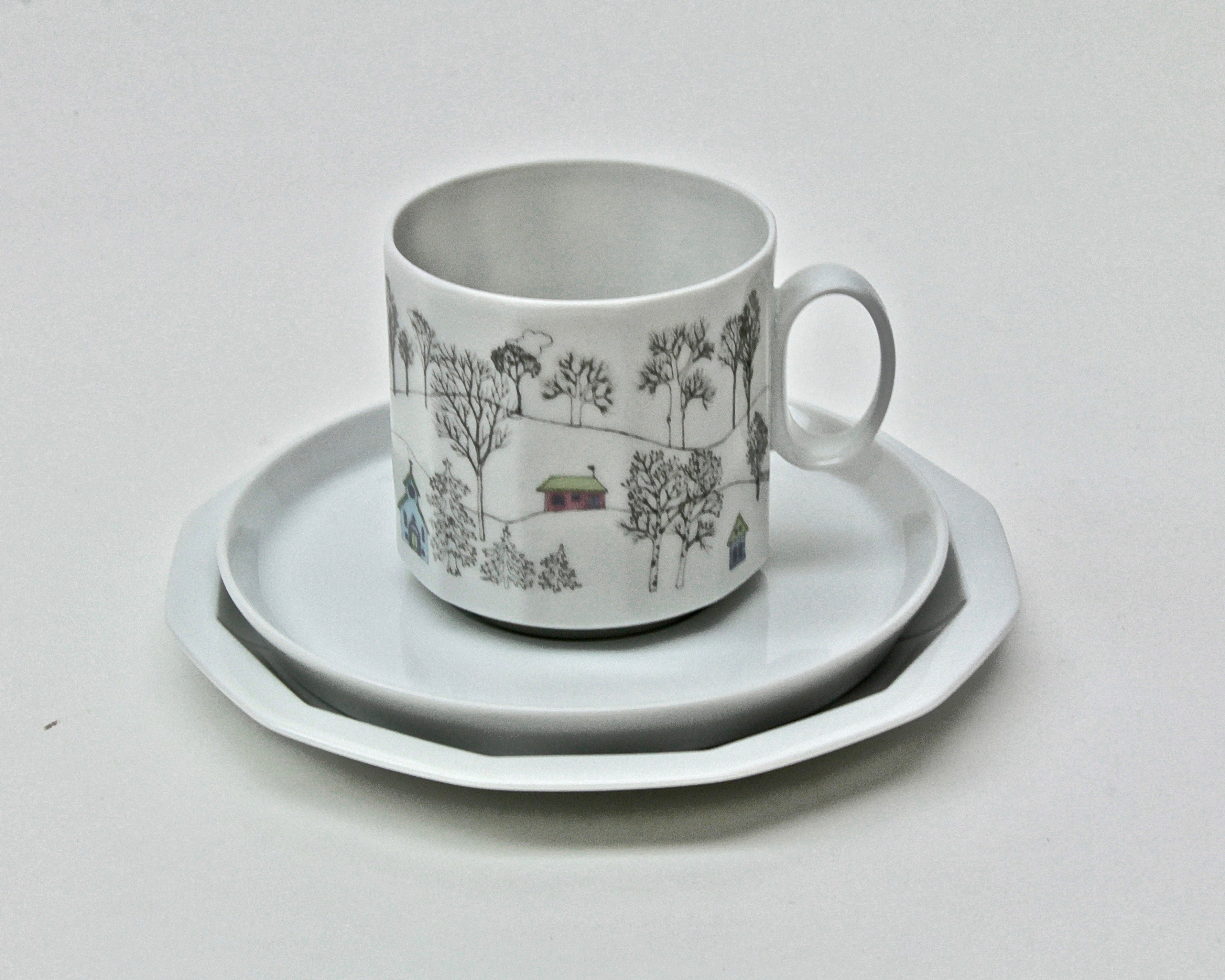 Tapio Wirkkala Polygon coffee cup and cake plate